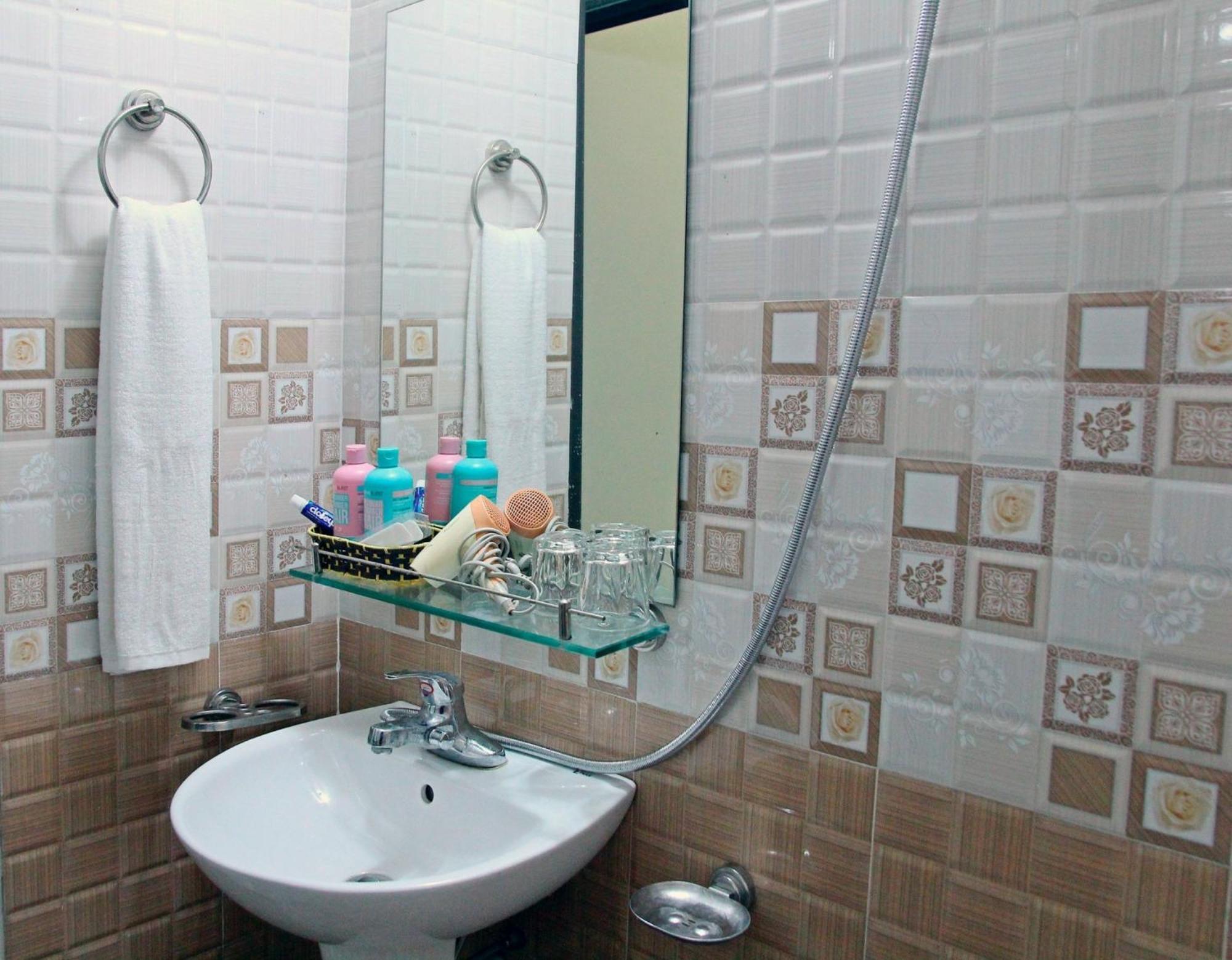 Tamcoc Lights Hotel Van Lam Екстериор снимка